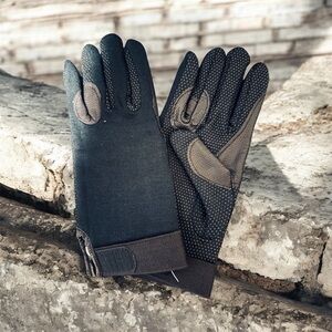 Black Riding Gloves New.